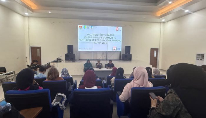Perkuat Penanggulangan HIV, DKPPKB Sulbar Dukung Kemitraan Pemerintah, Swasta dan Komunitas