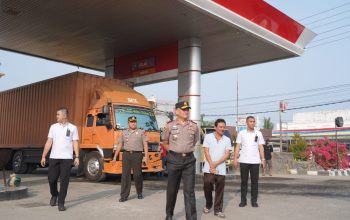Kapolda Sulbar Sidak SPBU di Mamuju: Penyalahgunaan BBM Subsidi Akan Ditindak, Termasuk Jika Melibatkan Polisi