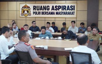 Dengar Persoalan Lahan Warga Pasangkayu, Kapolda Sulbar Kedepankan Dialog dan Kepastian Hukum