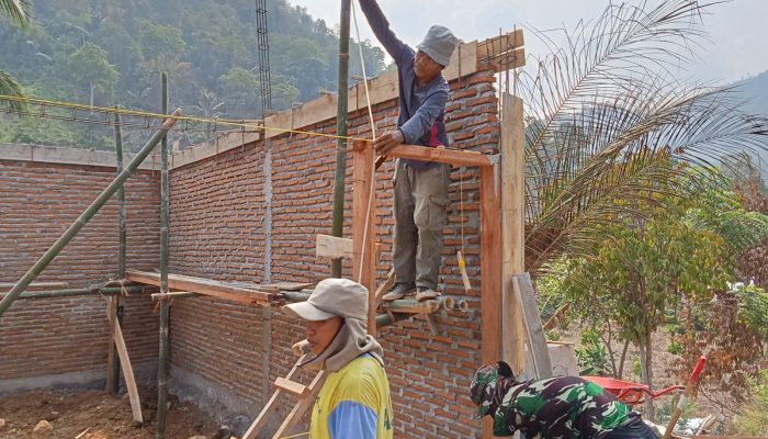 TMMD ke-130 Kodim 1418/Mamuju Hadirkan Harapan Hunian Layak bagi Masyarakat