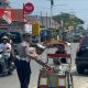 Jumat Penuh Berkah, Polantas Polda Sulbar Tebar Kebaikan, Hadir Membawa Harapan dan Senyum Warga   