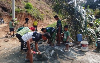 TMMD ke-130 Kodim 1418/Mamuju Lanjutkan Pembangunan Plat Duiker di Desa Pammulukang